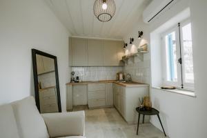 Smaragdas Guest Rooms