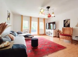 Haus Mediterran - Gemütliches Ferienhaus 130 m² für max. 7 Personen mit Balkon und Garten am Bodensee - Eschenz