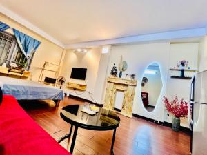 căn hộ 1 ngủ thang máy tại Hoàn Kiếm