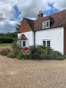Gullers End Farm Cottage - Longdon
