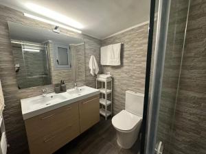 Spacious stulish 2 bd flat