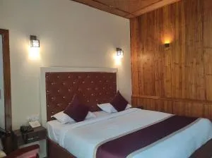 Hotel Tawang - Dirāng