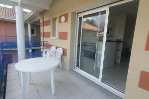 Appartements Studio en residence avec piscine - 2820 : photos des chambres