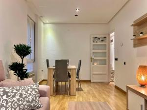 Blue et Rose by ARoom VUT-LE-966