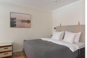 The Brewer apartments by Daniel&Jacobs