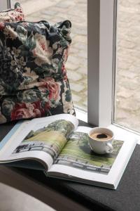 The Brewer apartments by Daniel&Jacobs