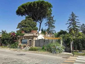 La casina incantata - 特雷维尼亚诺罗马诺