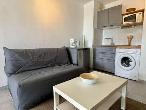 Studio cabine à 400m de la mer avec piscines, parking privé et loggia - Argelès-sur-Mer - FR-1-225-768