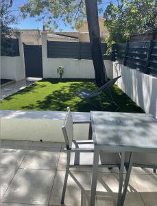Petite Maison à la Loubiere avec jardin, clim et parking