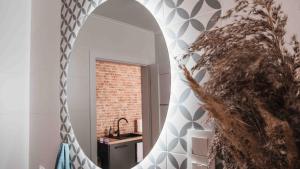 Modern apartment in centre, self check-in & free parking