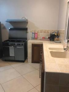 VILLA - MER - PISCINE - JARDIN