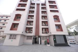 The Byke Studio Pure Veg Apartment, Thane