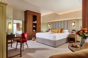 Westport Plaza Hotel, Spa & Leisure