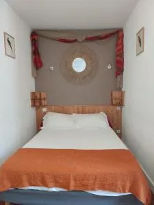 La Fontaine - Chambres d'Hôtes - Escaro