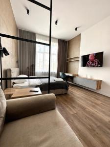 ROMANTIC Apartments - in the center of Lviv , king-size bed