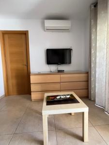 Amaner Capri