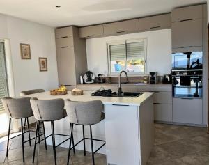 Villas Villa Standing - Piscine et Vue Mer : photos des chambres