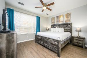 Epic Universe New Listing Beautiful Townhome, Vista Cay 4019