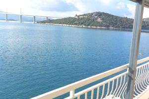 Mirtas apartment, 5m from sea