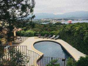 Grande villa familiale vue mer près de Palombaggia