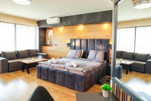 Deluxe Double Room with Balcony room in Hotel Gotse Delchev