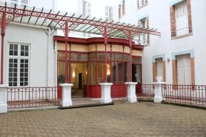 Appartements Studio proche des thermes : photos des chambres