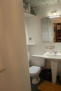 Appartements Studio proche des thermes : photos des chambres