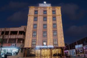 Monday Hotels Swarnas The Capital