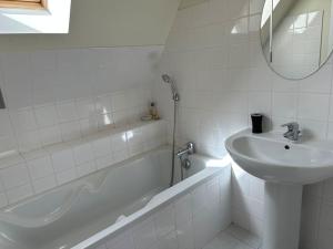 Appartements Appartement T4 au coeur de Dinard : photos des chambres