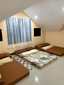 TopBudz Hostel Panagsama Moalboal