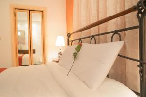 Mythos- Platanias- Hotel -Apts Chania Greece