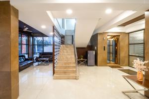Monday Hotels Swarnas The Capital