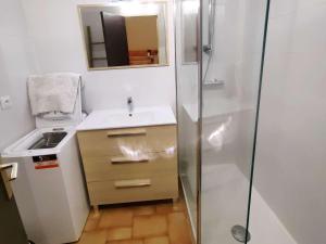 Studio cosy avec piscine et animaux admis proche mer - FR-1-607-76