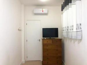 APARTAMENTO DOS SONHOS EM COPACABANA, localização incrível, 3min da praia e perto de Ipanema
