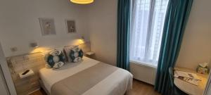 Hotels Hotel de France : photos des chambres