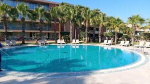 Herdade dos Salgados by Maggie