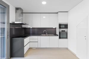 Charmy Villa Estoril by Amber Star Rent