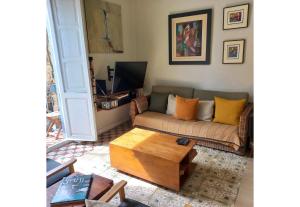 Classic City Apartment