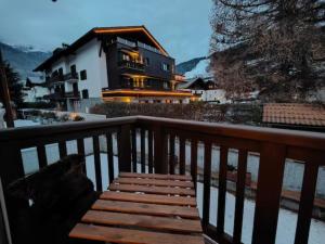 AbitArt Bormio - Sforzato Wine Suite