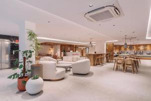 SKYLA Studios & Suites - Kondapur