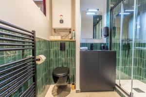 Loveroom en centre ville avec jacuzzi - Notre dame