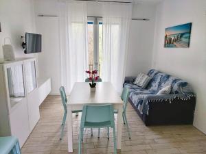 Villa Antonietta 4, Relax nella pineta