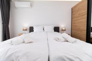 Modern 1-Bedroom Apartments