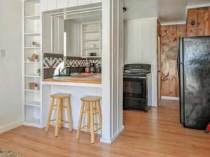 Explorers Haven, Venture Base Unit 5