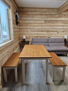 Red Salmon Retreat, Cabin 8 at Lower Kenai Lodge