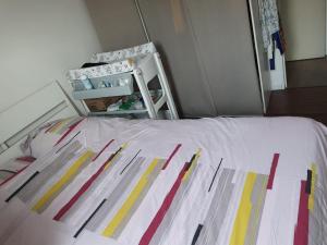 Appartements Appartement 3 pieces a Fresnes : photos des chambres