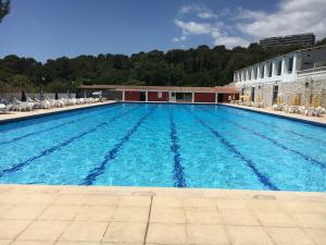 Appartements 2-Room 60 m², Panoramic view, 2 balconies, 50m Pool : photos des chambres