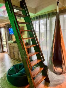 Na Skraju Lasu Domek na Drzewie & Glamping