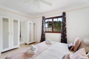 La Caldera Sunset View