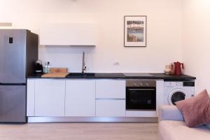 Belvedere 237A Lakeview Luxury Apartment